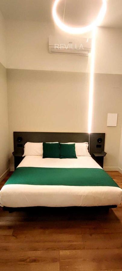 Hostal Anton Martin Madrid Eksteriør billede